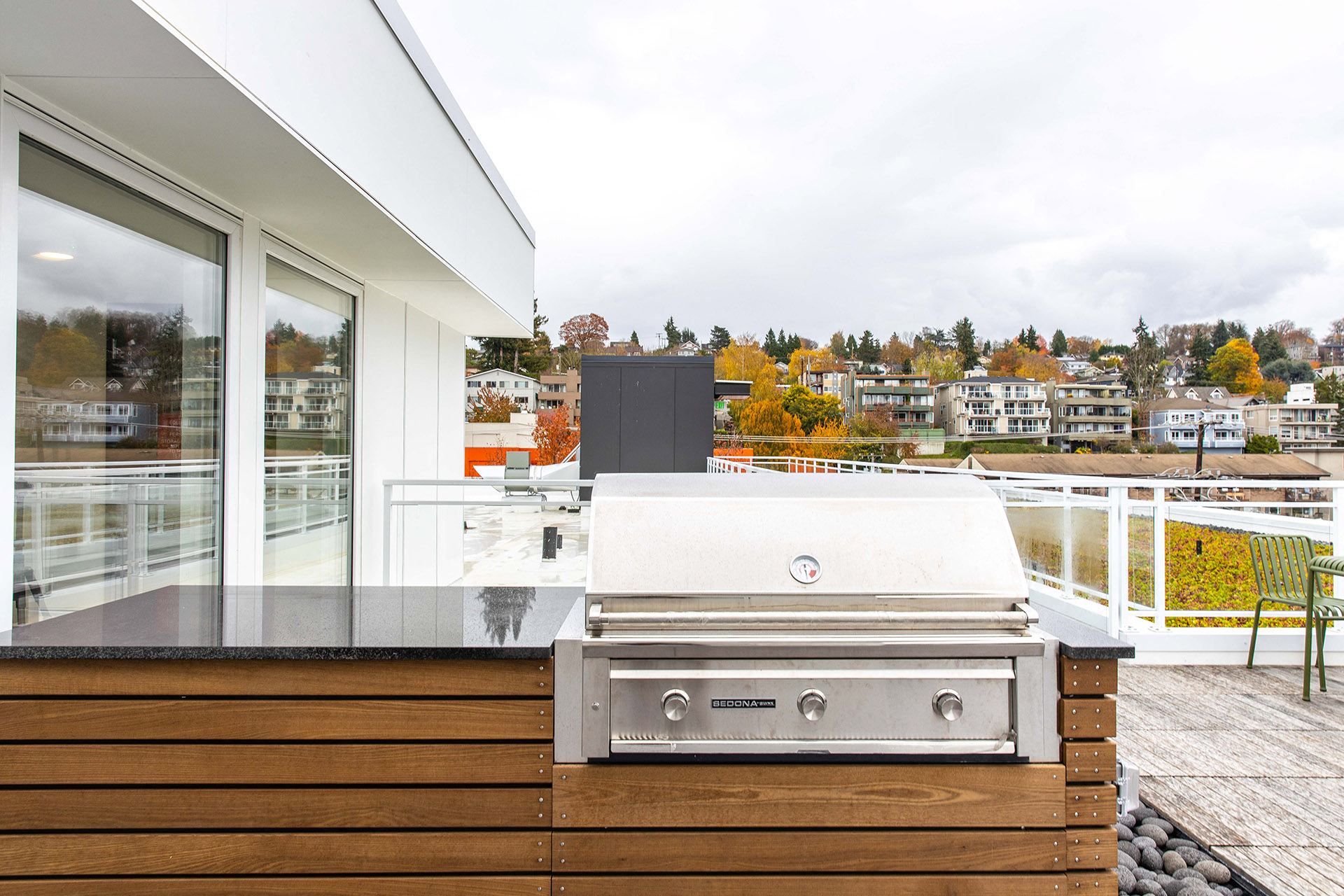 Ivy at Interbay — image 21